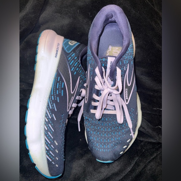 Brooks Women’s - Navy and Teal Glycerin GTS 20 - Picture 6 of 12
